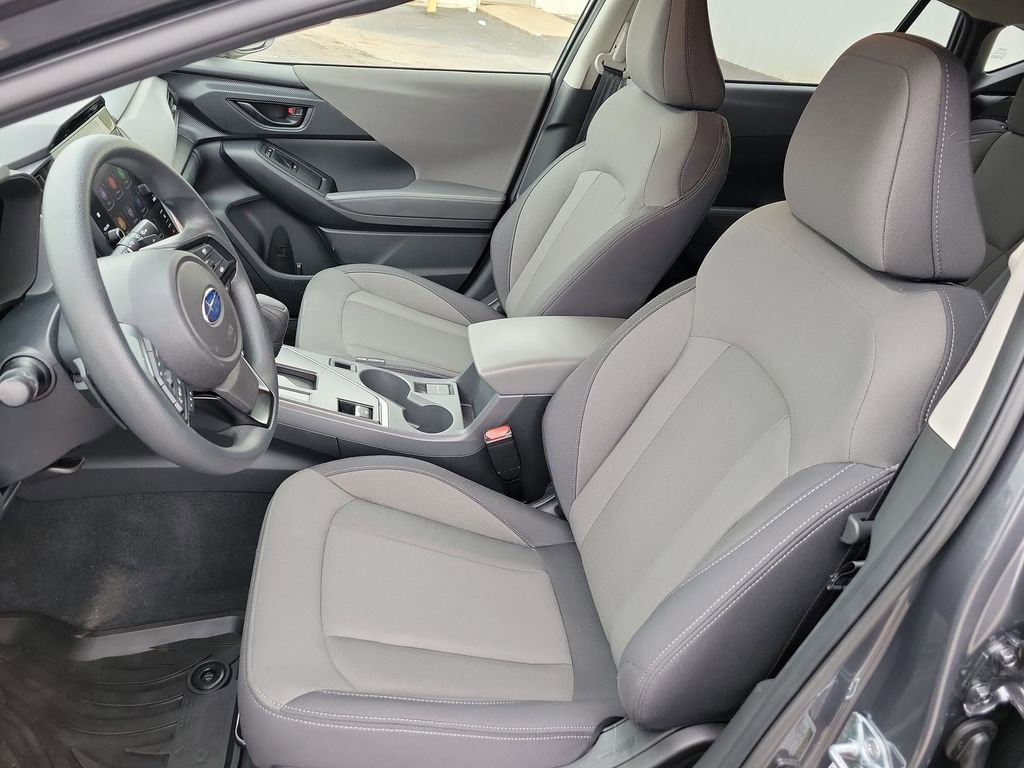 Used 2025 Subaru Crosstrek 2.0i Premium image 15