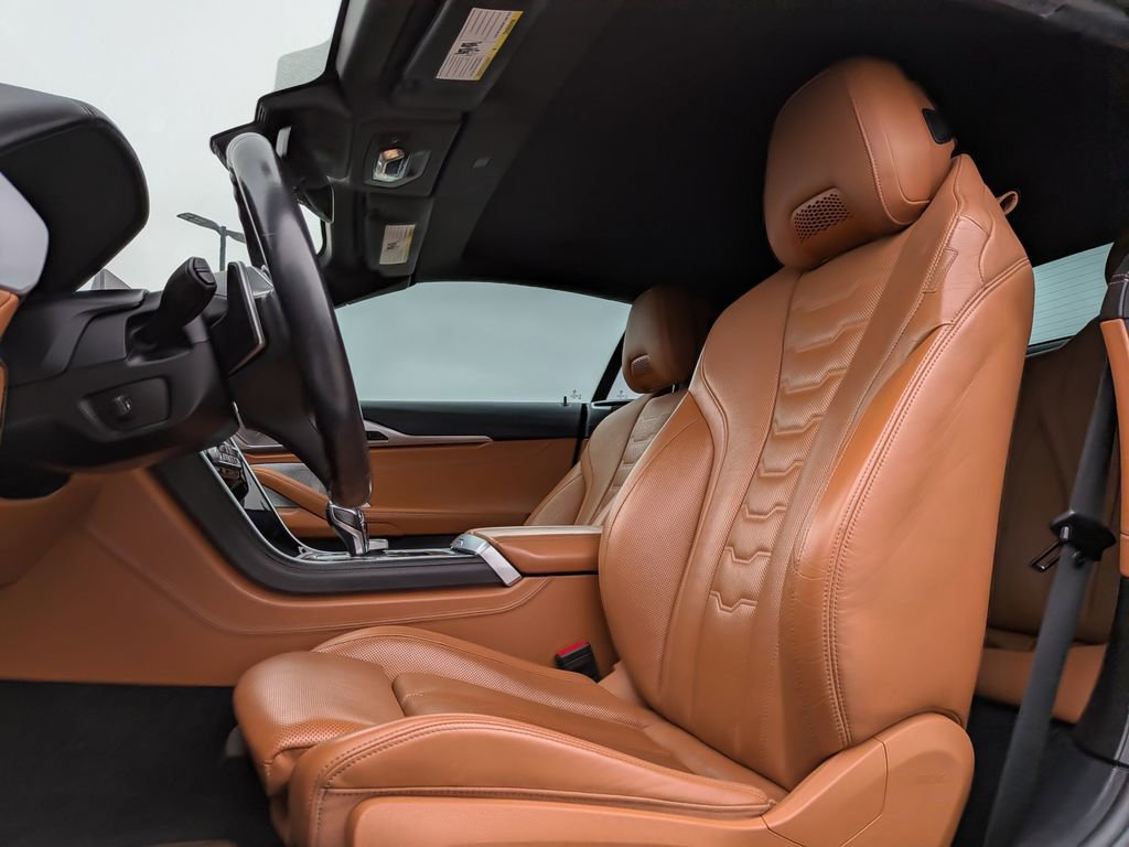 Used 2022 BMW 840i Convertible image 13