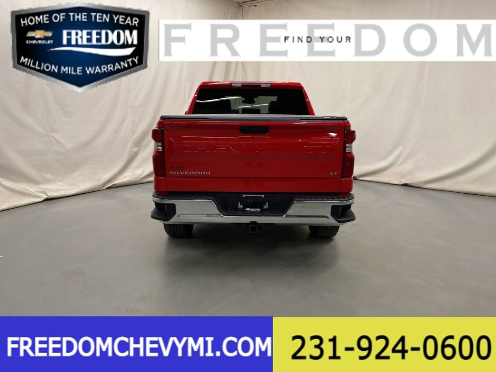 Used 2022 Chevrolet Silverado 1500 LT image 7
