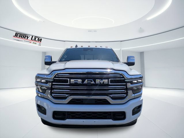 Used 2026 RAM 3500 Laramie AWD/4WD image 7