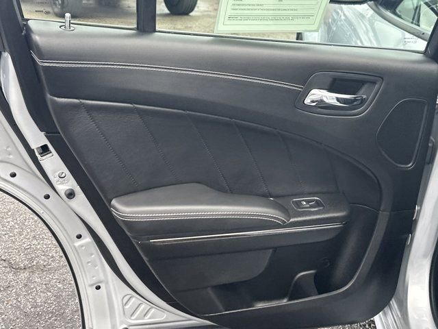 Used 2022 Dodge Charger SRT Hellcat w/ Harman/Kardon Audio Group image 23