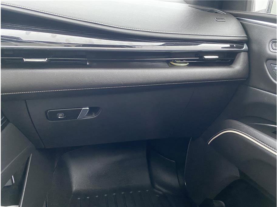 Used 2022 Cadillac Escalade Sport w/ Touring Package image 17