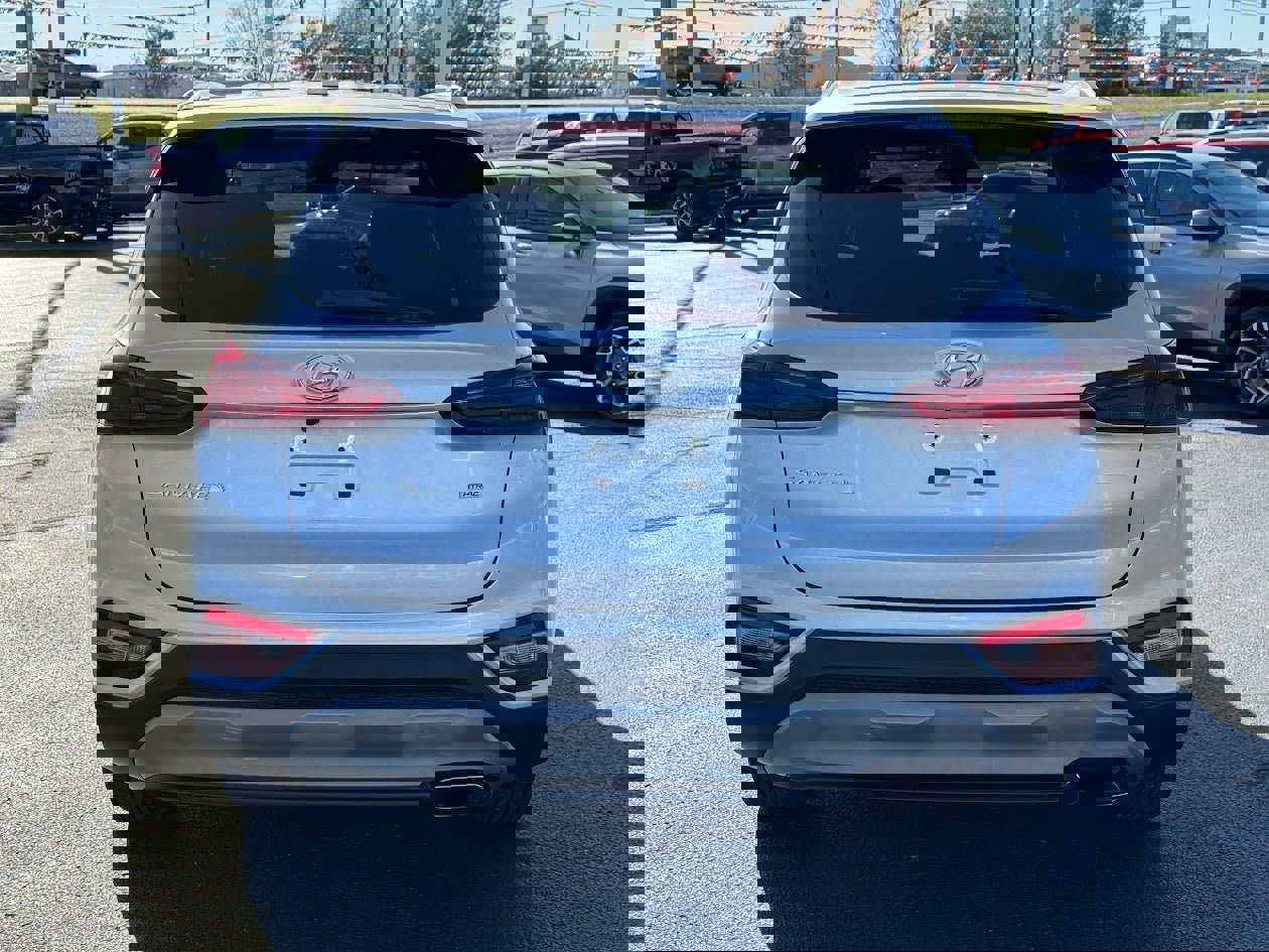 Used 2019 Hyundai Santa Fe SEL image 6