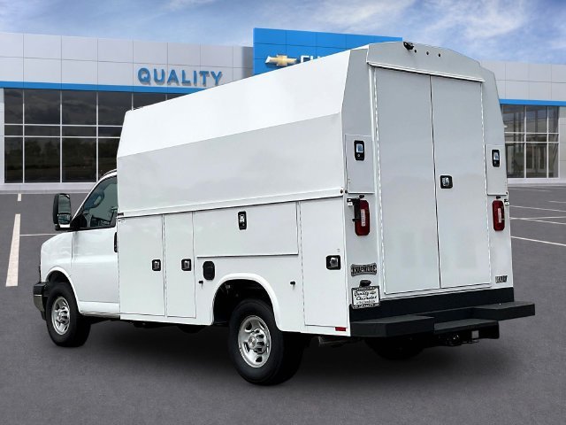 New 2025 Chevrolet Express 3500 w/ Power Convenience Package RWD image 3