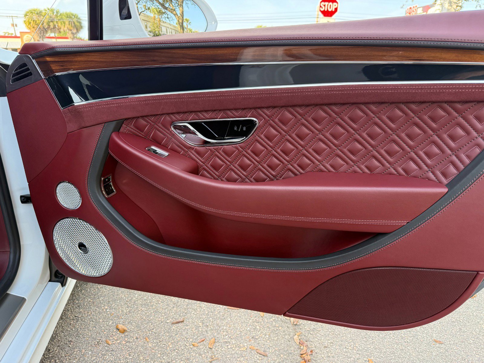 Used 2022 Bentley Continental GT Speed image 28