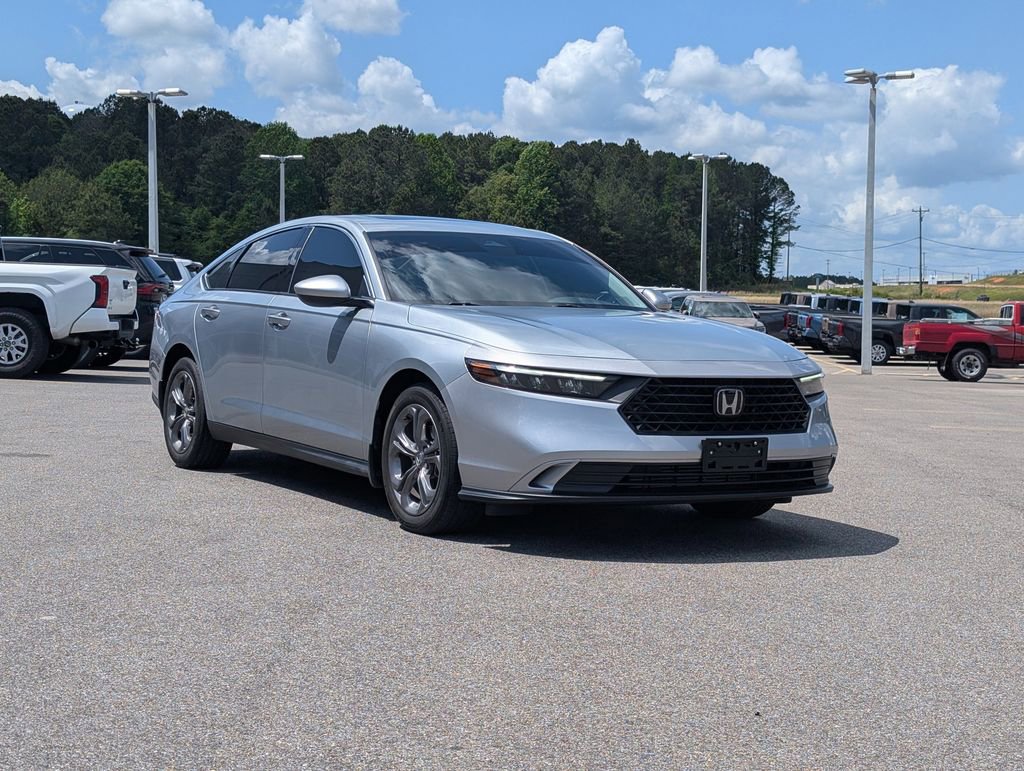 Used 2024 Honda Accord EX image 7