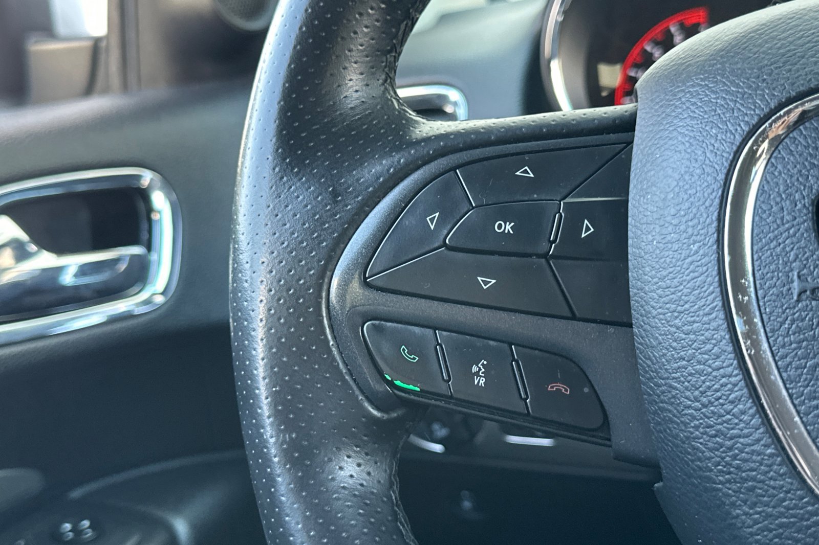 Used 2018 Dodge Durango SXT w/ Trailer Tow Group IV image 37