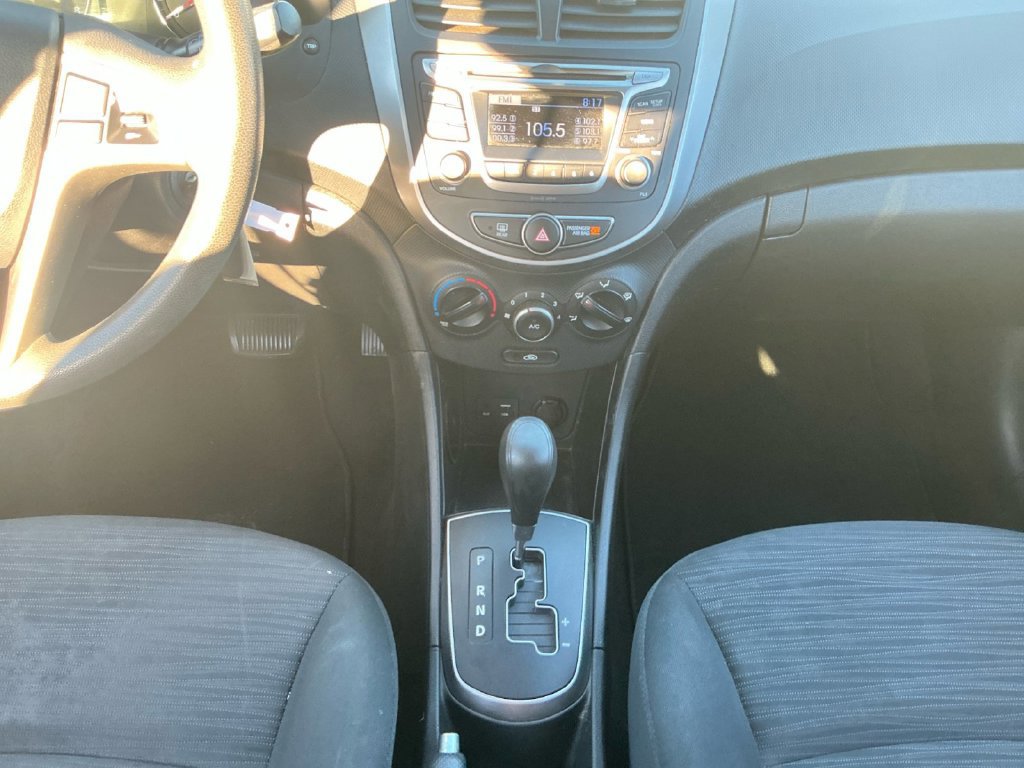 Used 2017 Hyundai Accent SE FWD image 20
