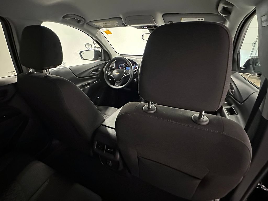 Used 2023 Chevrolet Equinox LT AWD/4WD image 26
