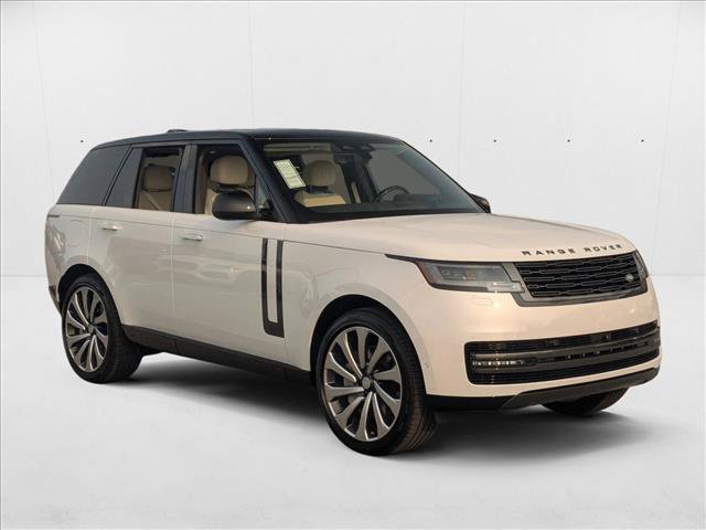 New 2025 Land Rover Range Rover SE image 7