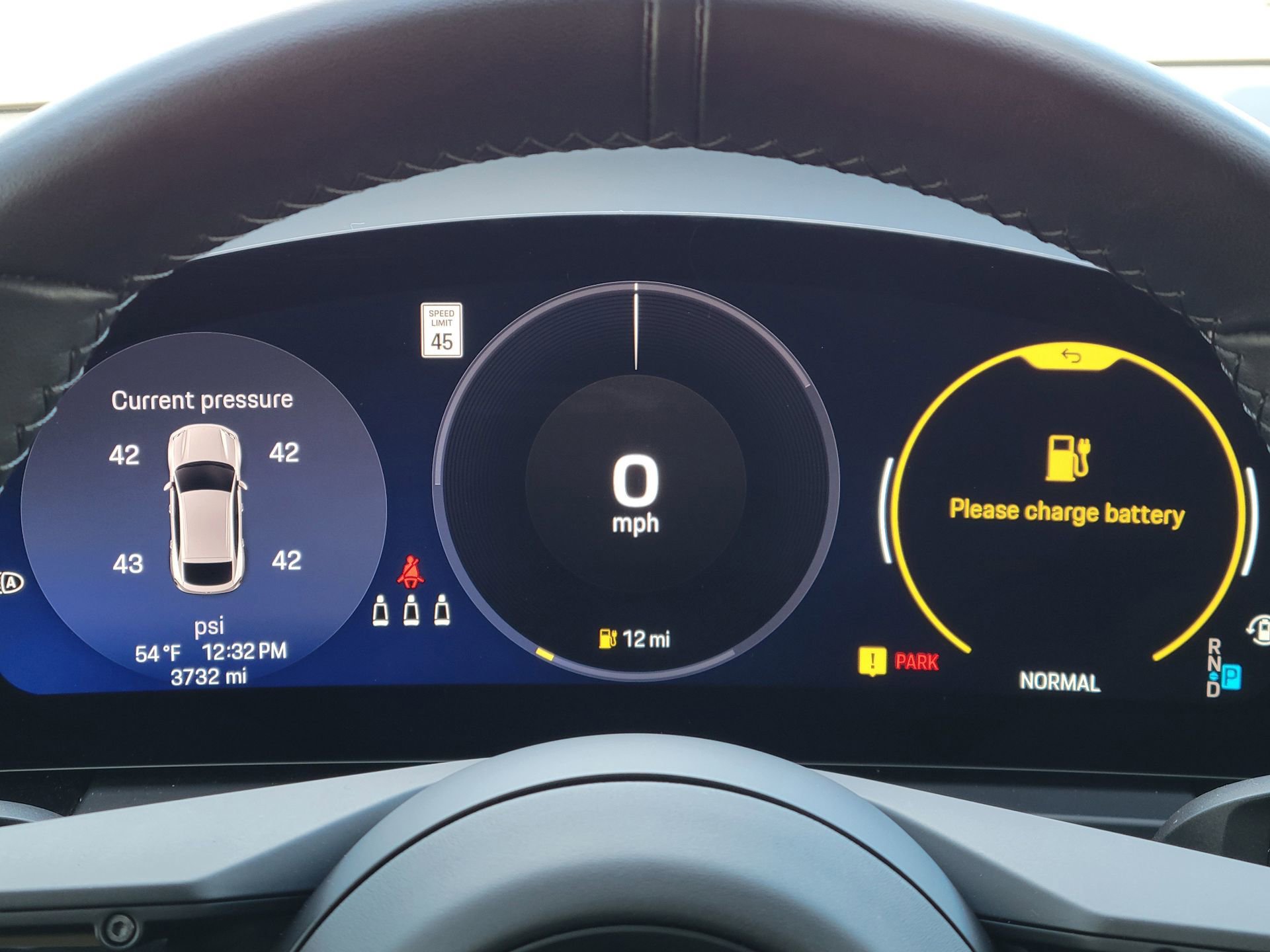 Used 2025 Porsche Macan Electric image 15