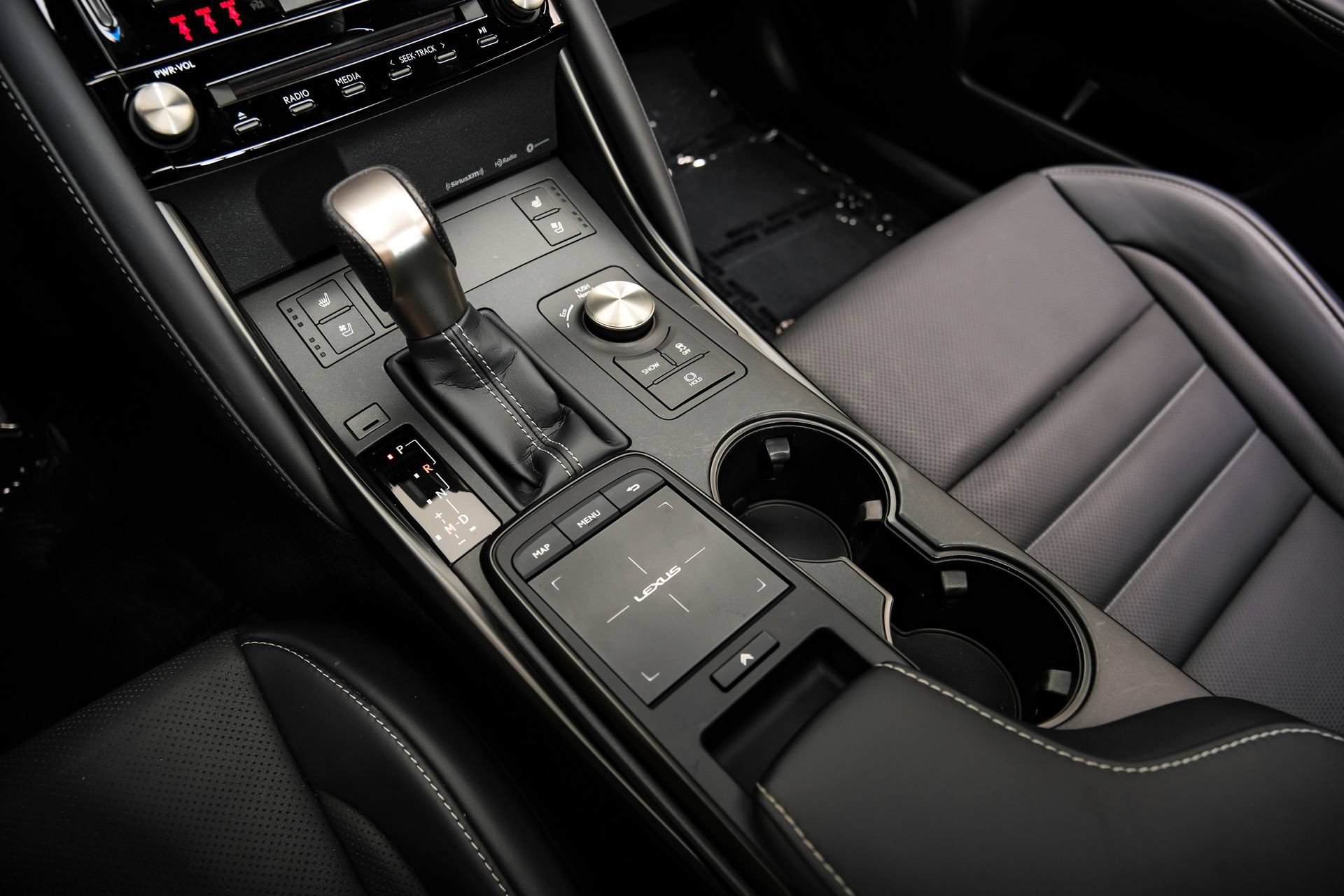 Used 2025 Lexus IS 350 F Sport w/ Navigation Package RWD image 30