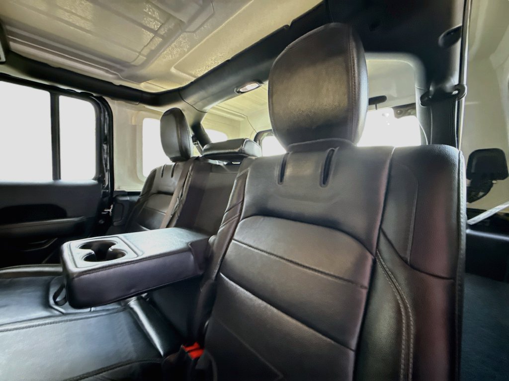 Certified 2022 Jeep Wrangler Unlimited Sahara AWD/4WD image 29