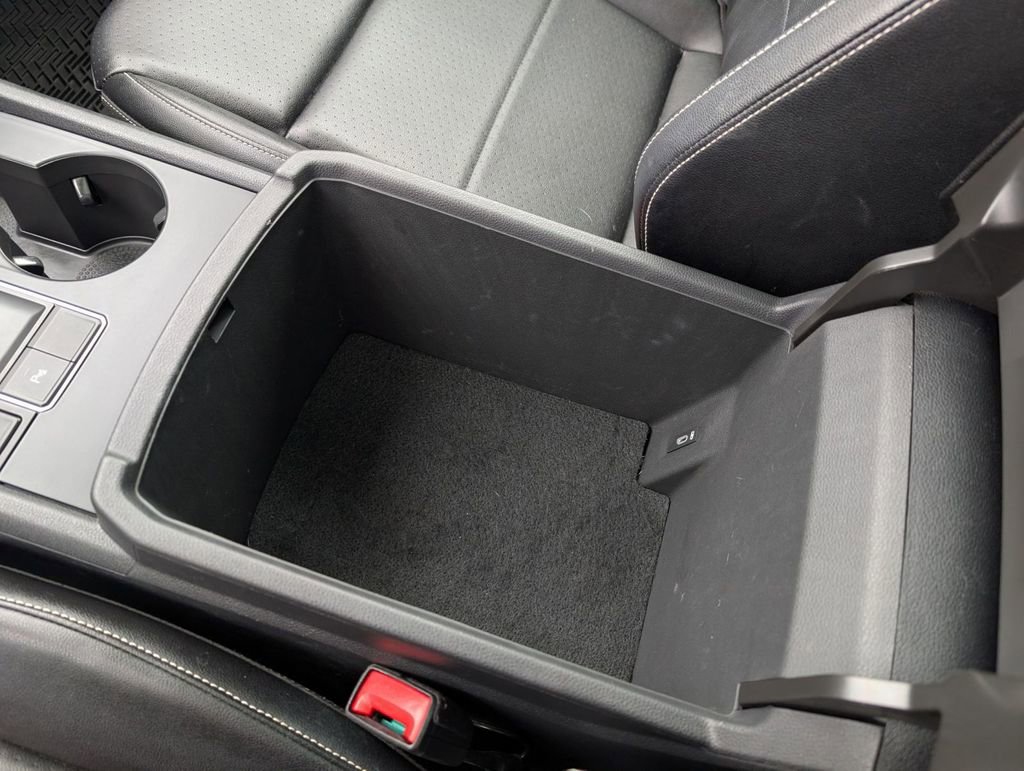 Used 2021 Volkswagen Atlas SE image 33