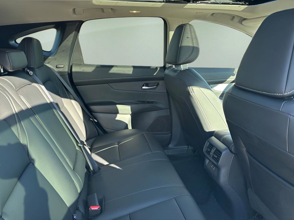 Certified 2025 Nissan Murano SL image 9