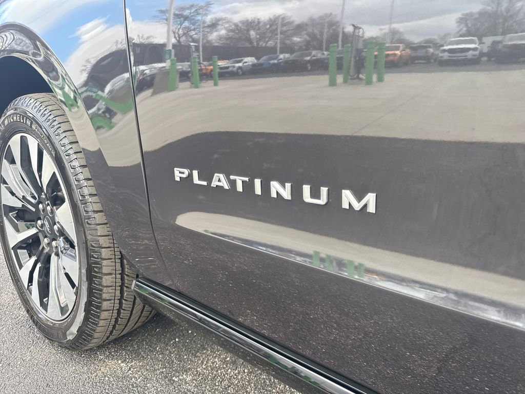 Used 2025 Ford Expedition Max Platinum w/ Driver's Package image 21