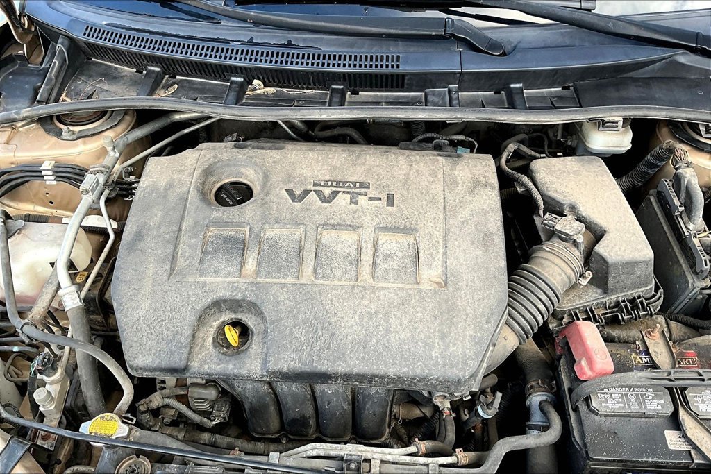 Used 2011 Toyota Corolla LE FWD image 30
