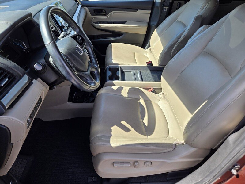 Used 2018 Honda Odyssey EX-L image 11
