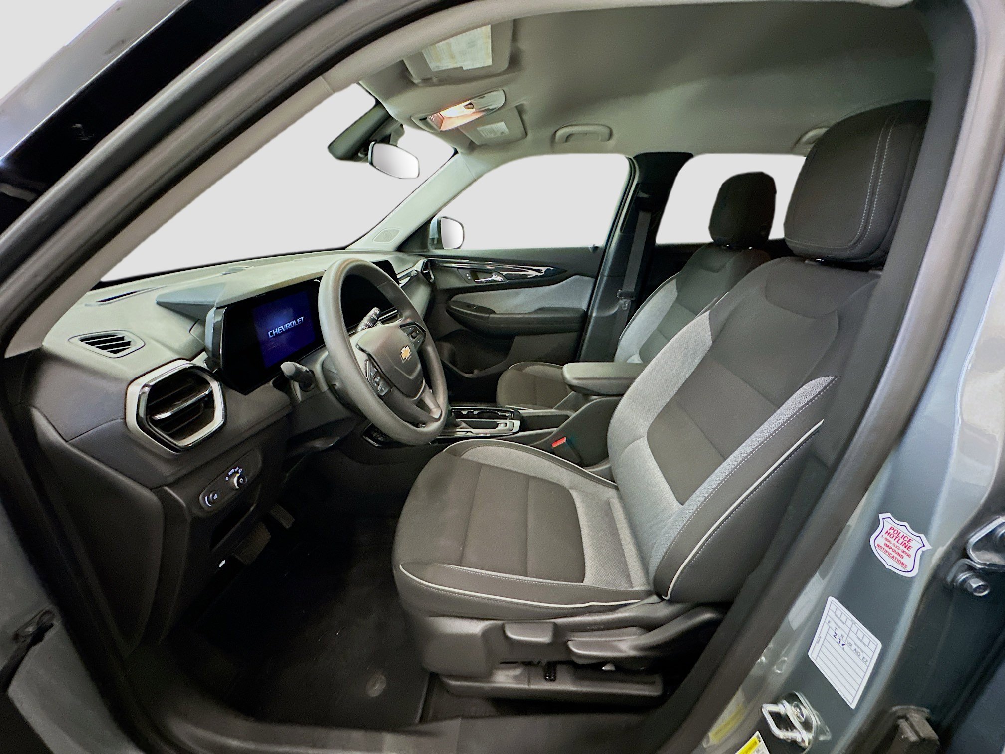 Used 2025 Chevrolet TrailBlazer LT image 13