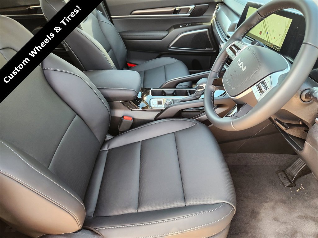 New 2025 Kia Telluride S image 9