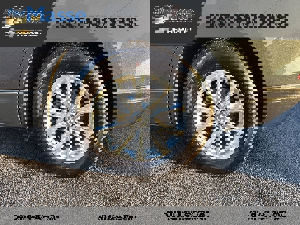 Used 2019 Chevrolet Equinox LT image 8