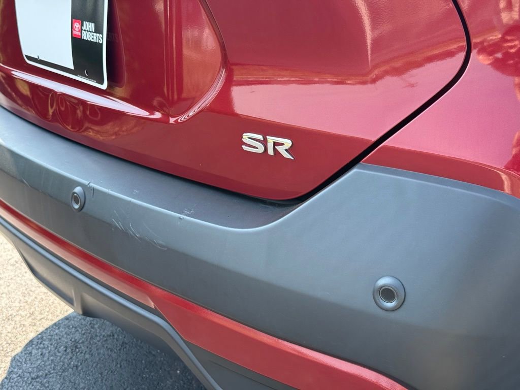 Used 2020 Nissan Kicks SR image 9