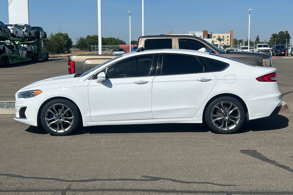 Used 2020 Ford Fusion SEL FWD image 9
