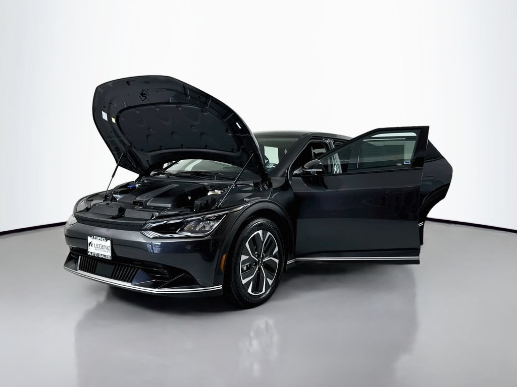 Used 2024 Kia EV6 Light RWD image 15