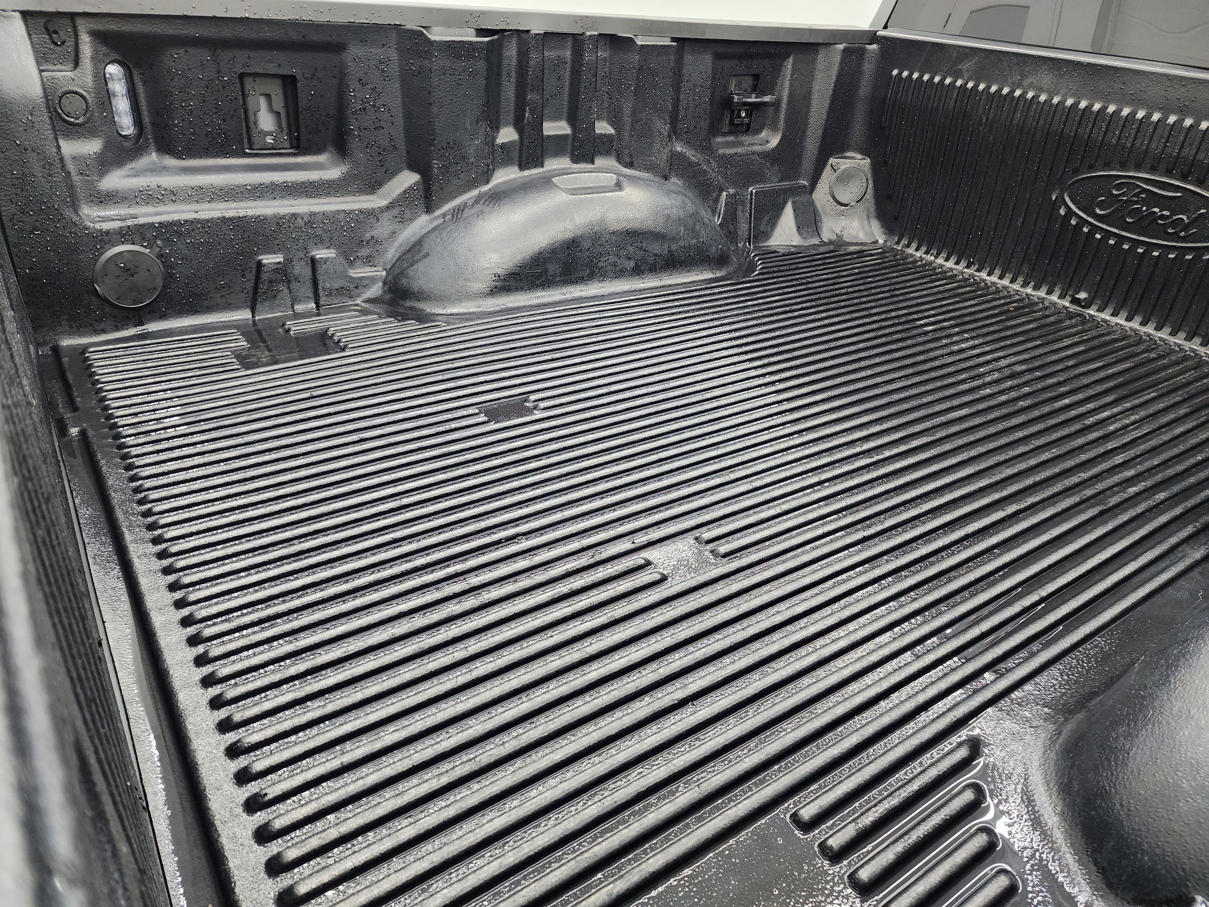 Used 2023 Ford F350 XLT w/ Tremor Off-Road Package image 5