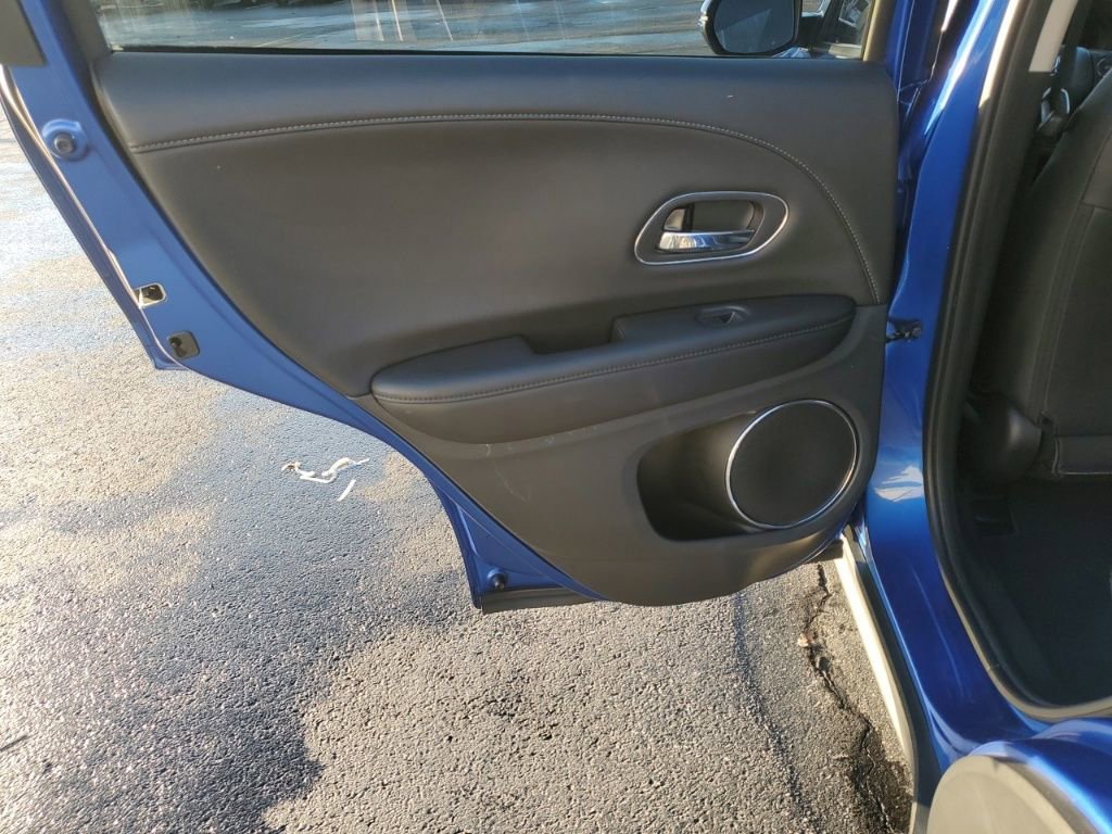 Used 2021 Honda HR-V EX-L image 21