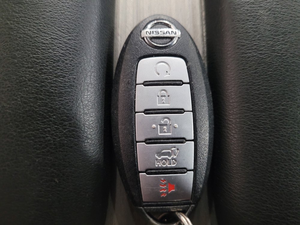 Used 2015 Nissan Murano Platinum w/ Platinum Technology Package FWD image 32