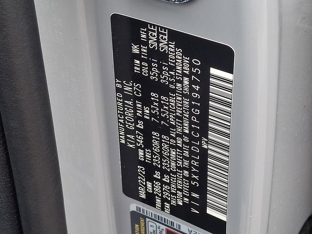 Used 2023 Kia Sorento S w/ Panoramic Sunroof Package image 27