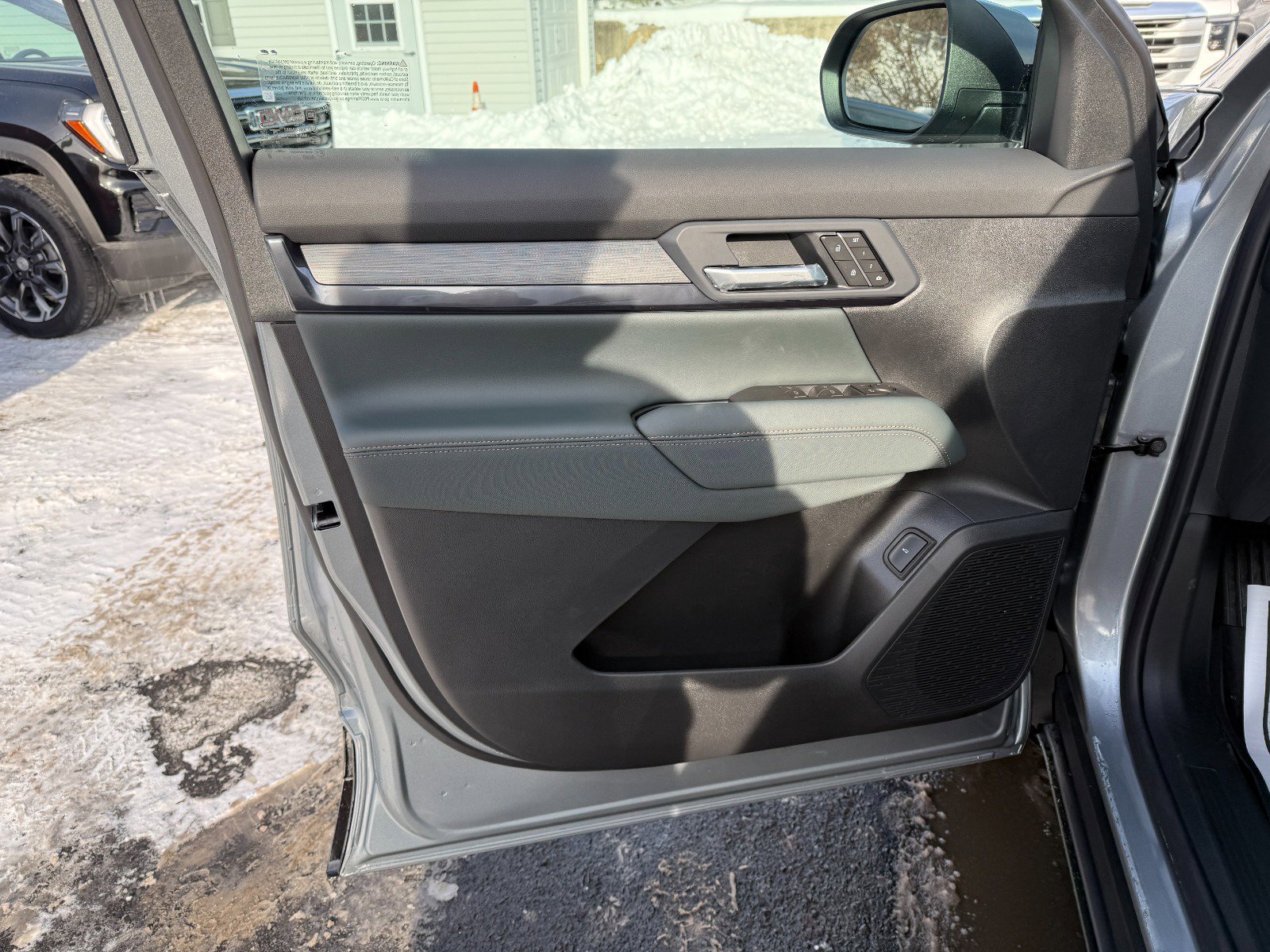 New 2026 GMC Terrain AT4 w/ Convenience Package III image 16