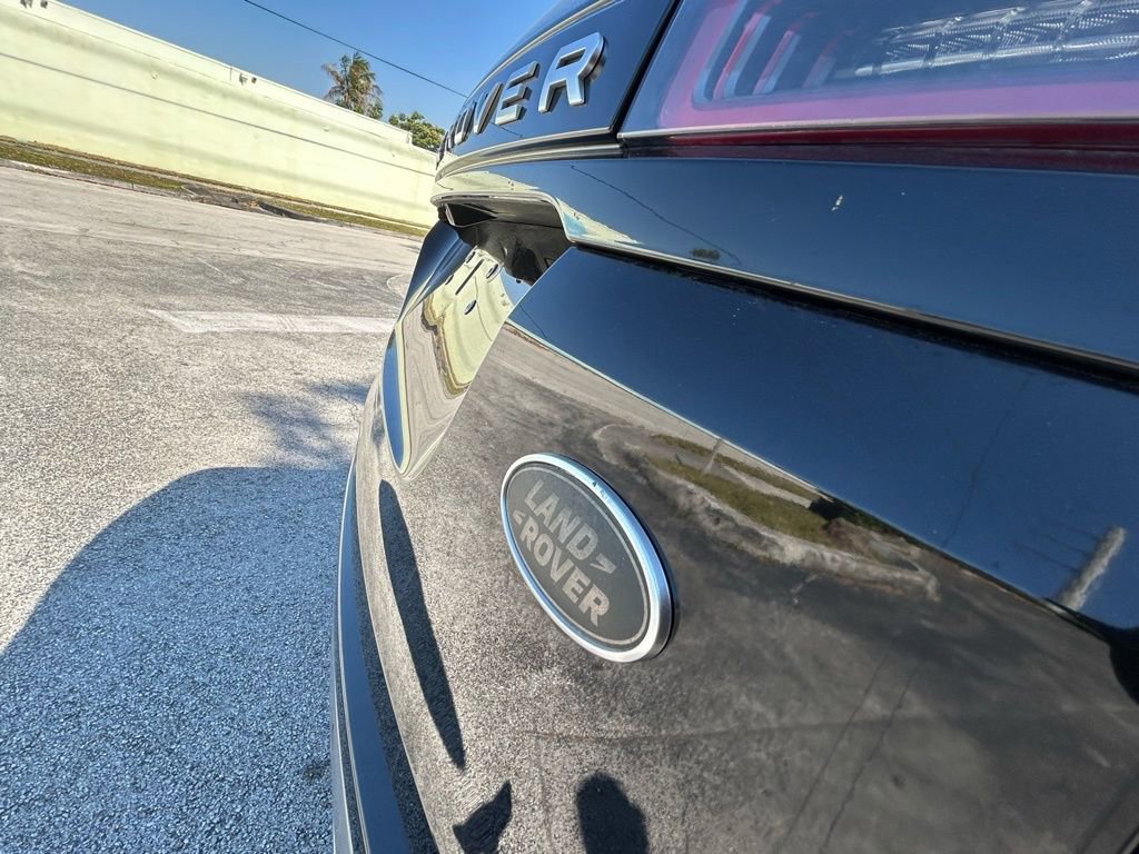 Used 2020 Land Rover Range Rover Evoque SE image 33