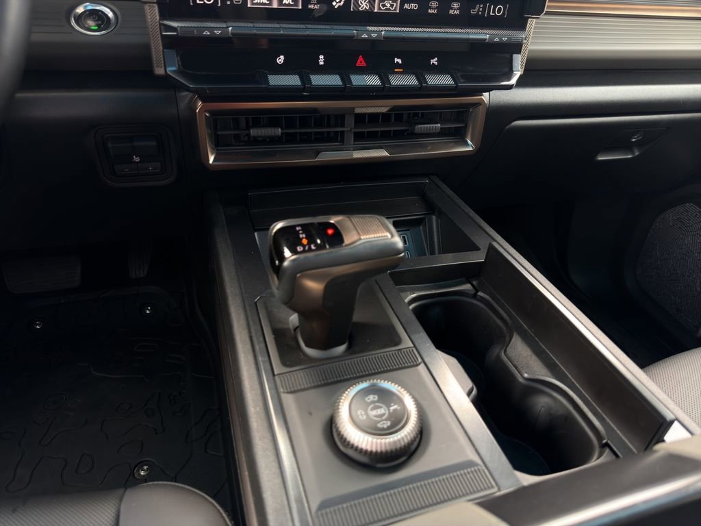 Certified 2024 GMC Hummer EV 3X AWD/4WD image 17