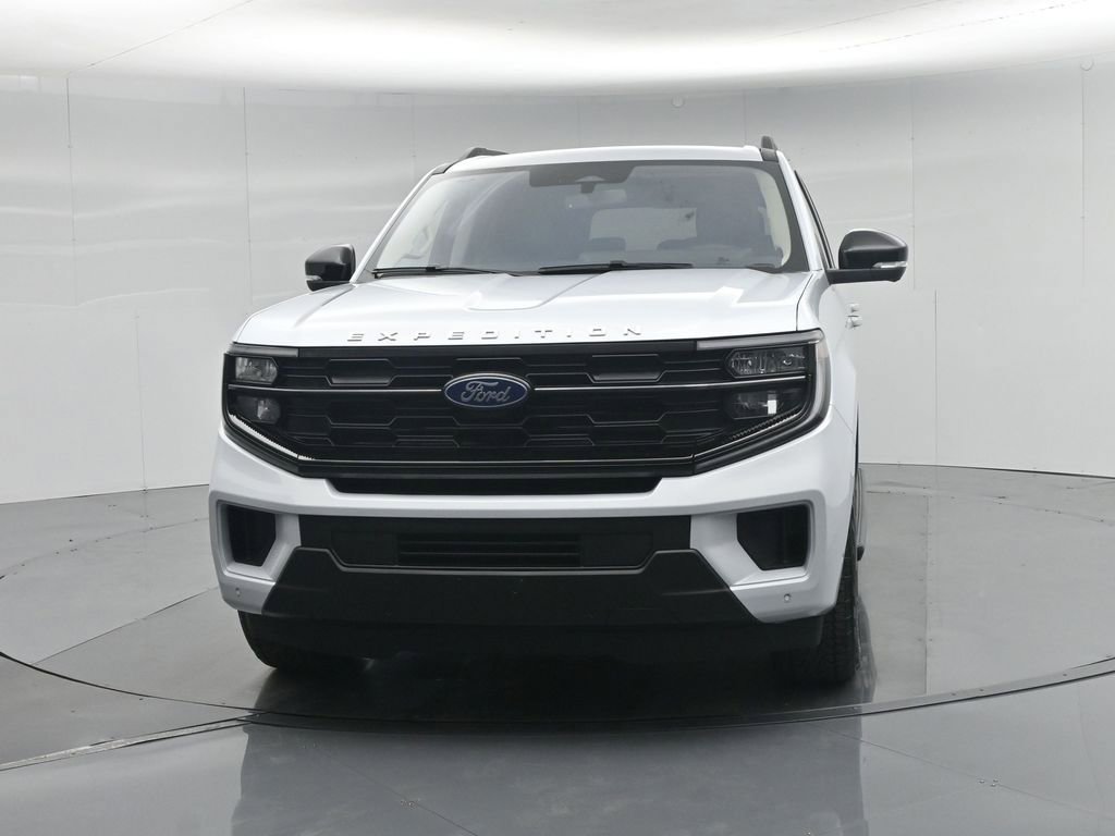 Used 2025 Ford Expedition Active AWD/4WD image 62