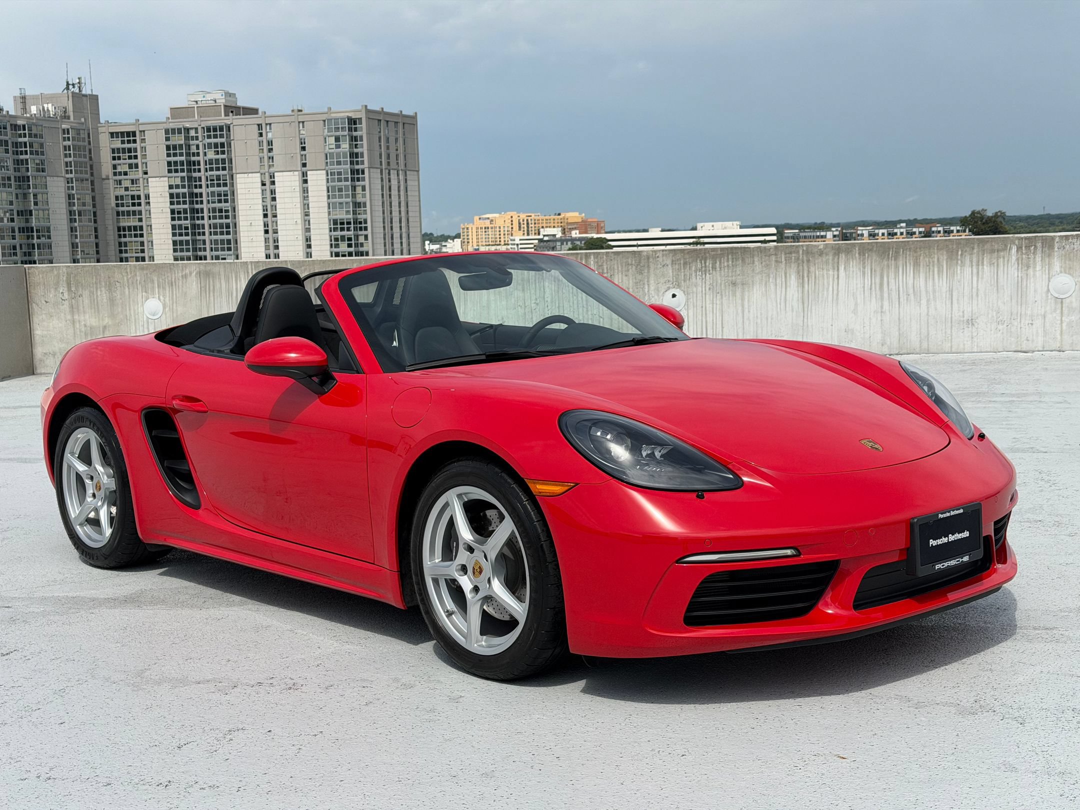 Certified 2025 Porsche 718 Boxster RWD image 7