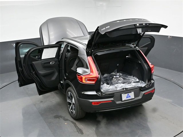 New 2026 Volvo XC40 B4 Plus w/ Protection Package Premier image 50