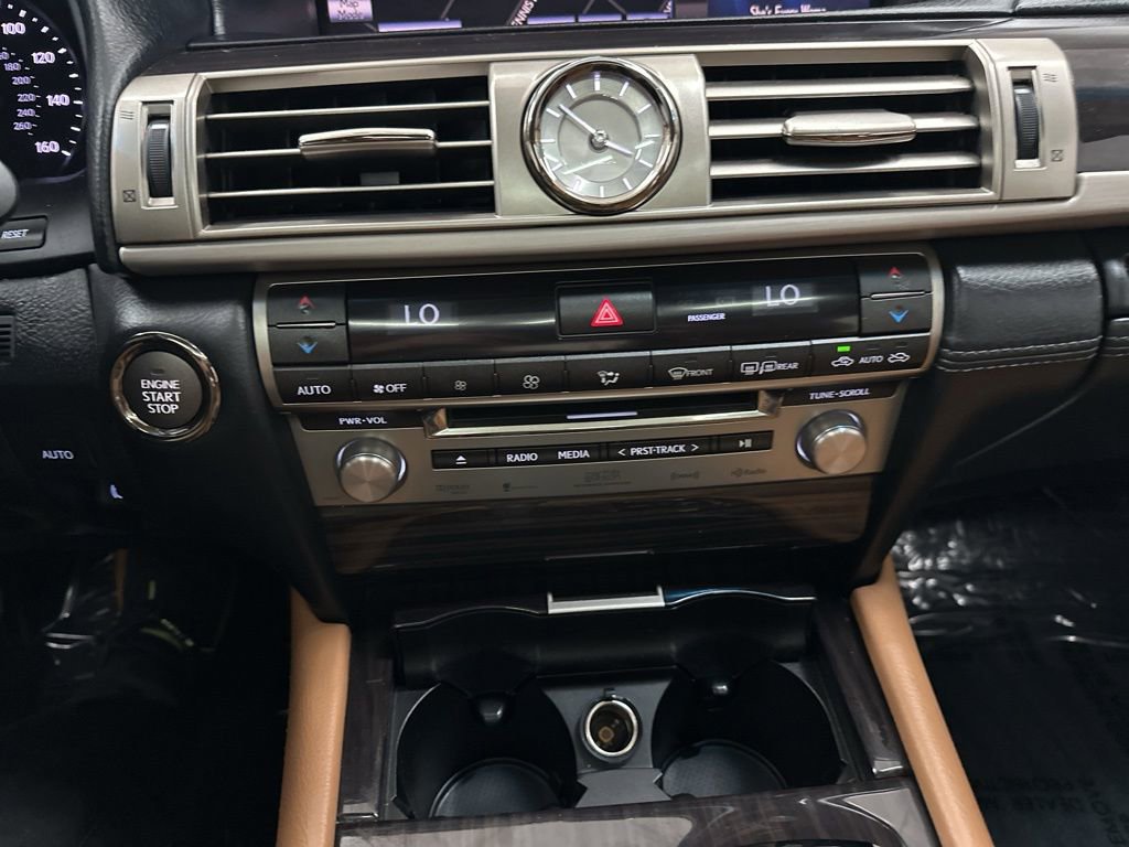 Used 2014 Lexus LS 460 AWD w/ Comfort Package image 19