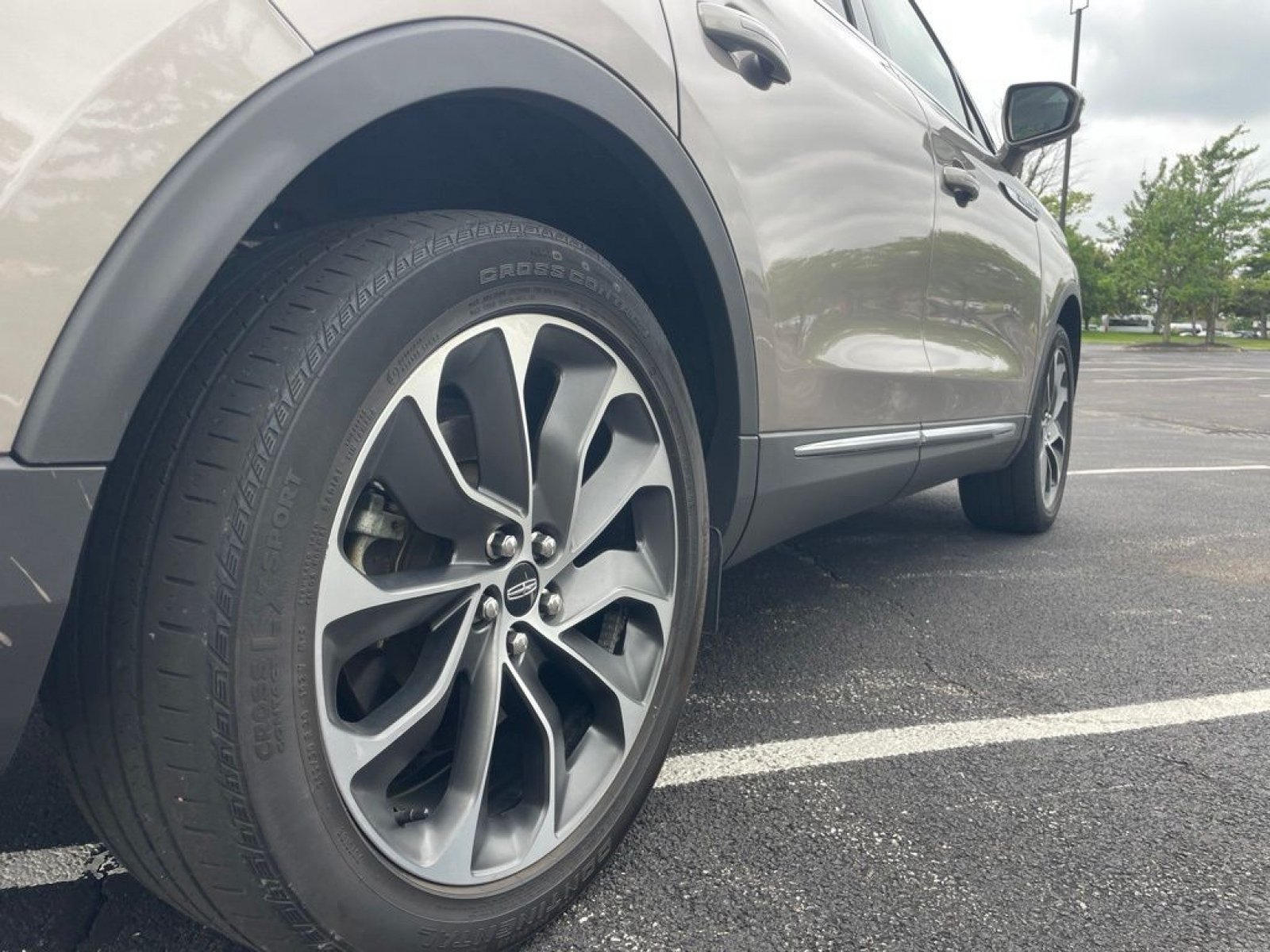 Used 2021 Lincoln Nautilus Reserve AWD/4WD image 29