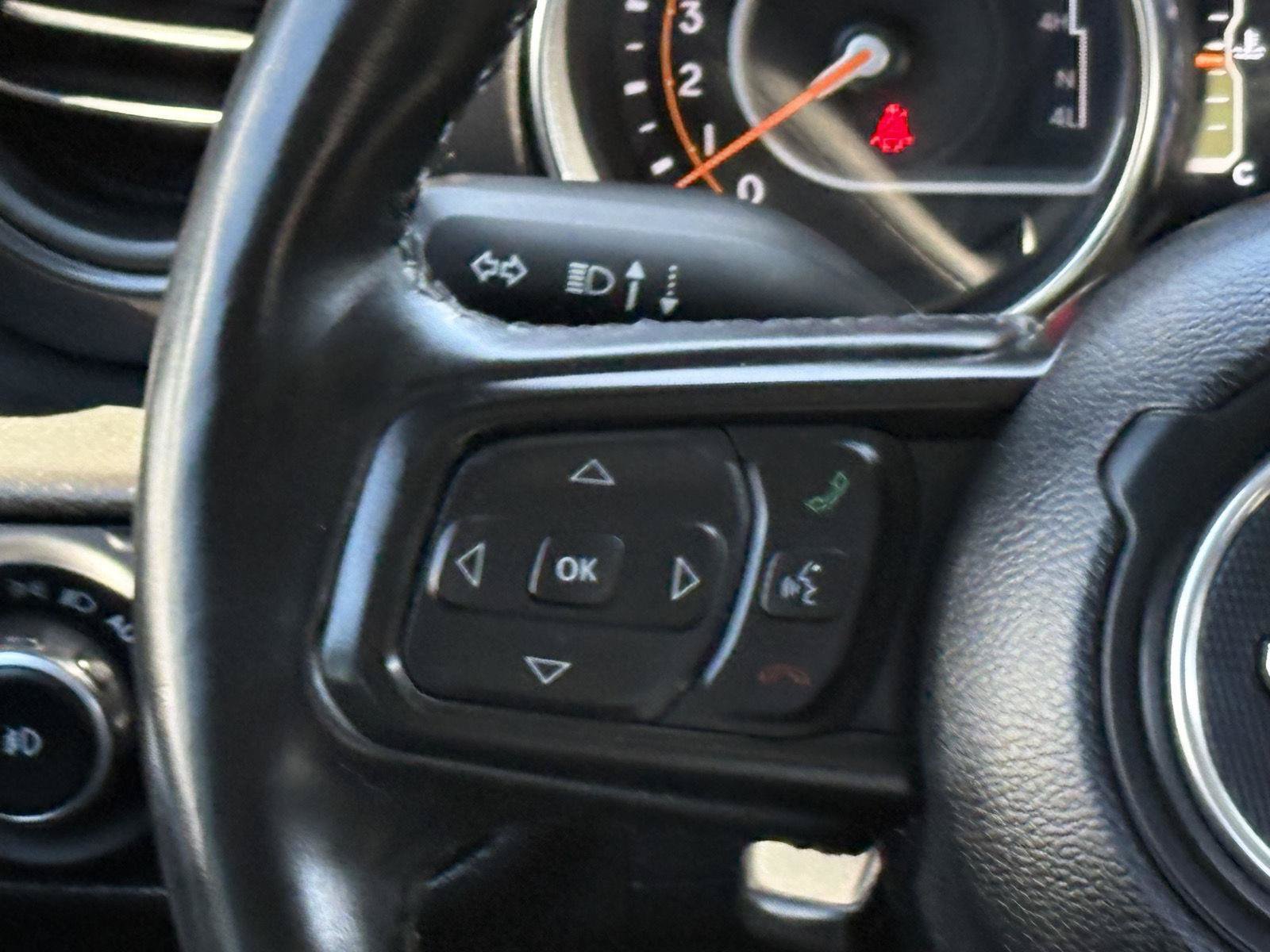 Used 2022 Jeep Wrangler Unlimited Sport AWD/4WD image 8