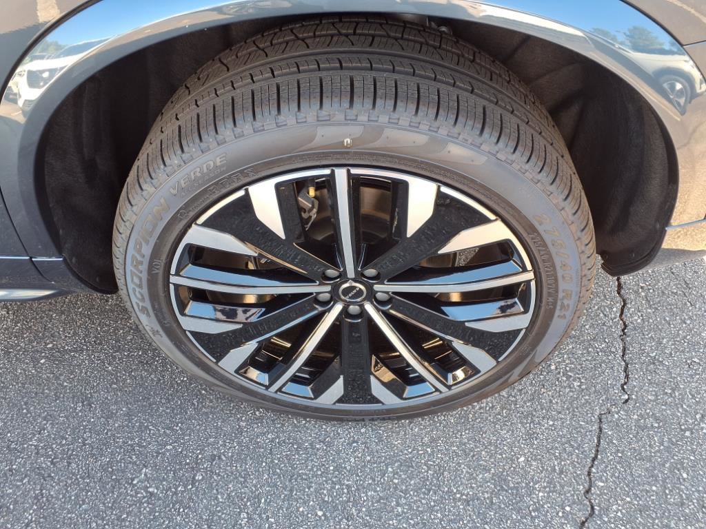 New 2026 Volvo XC90 B6 Ultra w/ Lounge Package image 7
