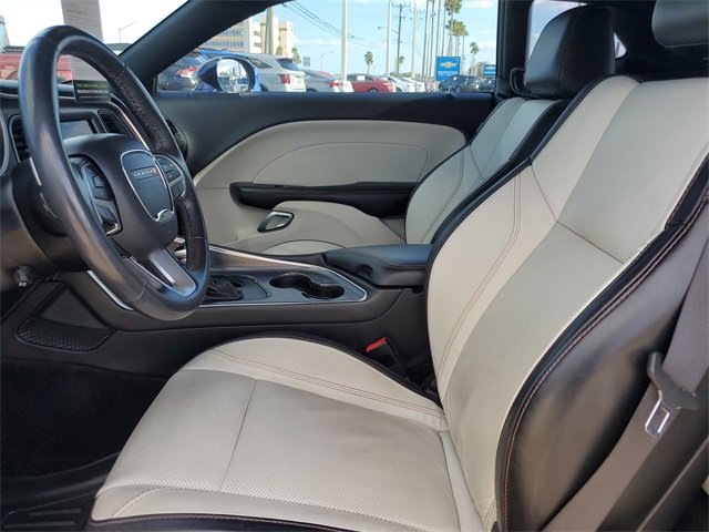 Used 2017 Dodge Challenger R/T Plus image 11