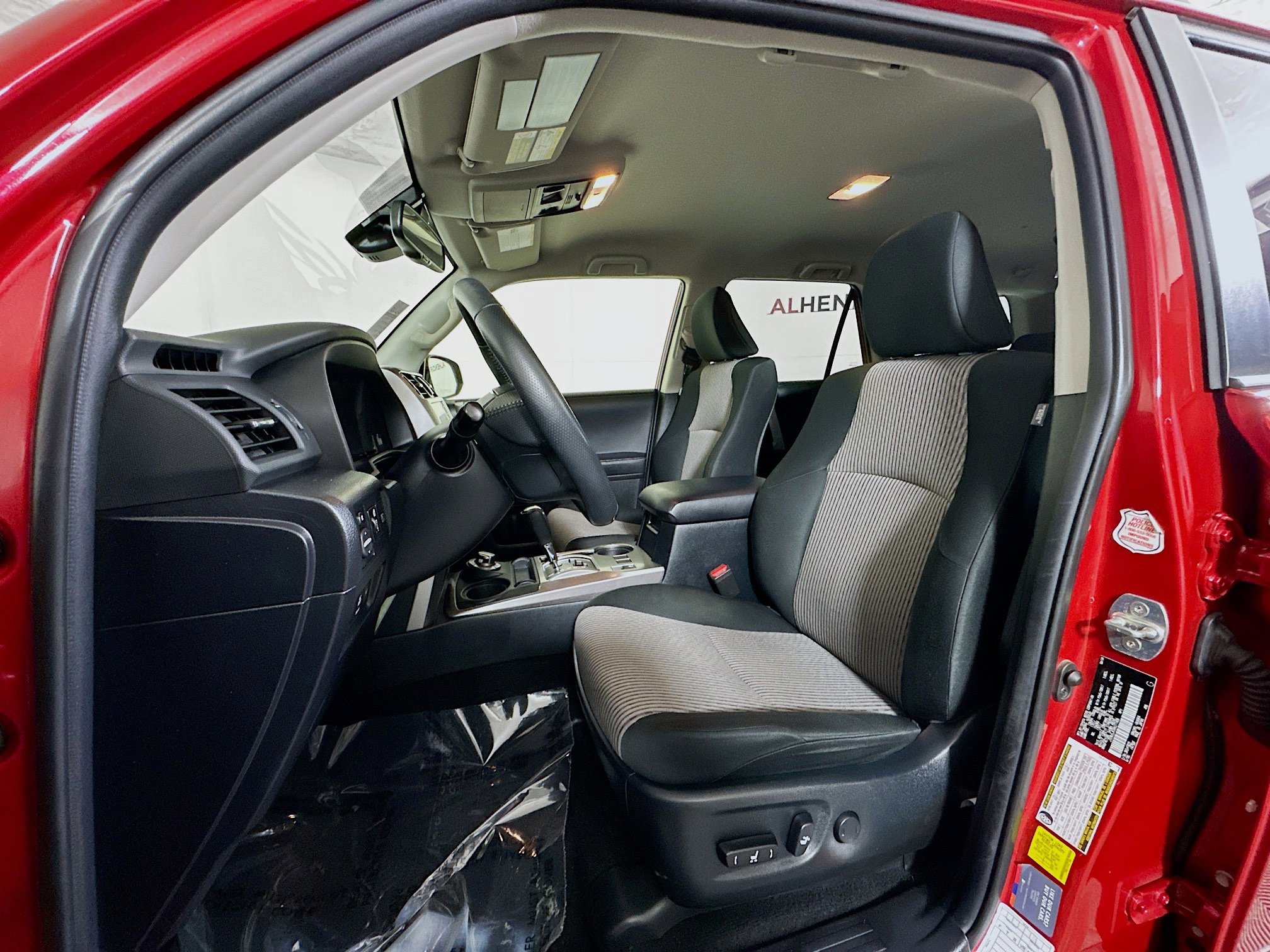 Used 2024 Toyota 4Runner SR5 image 12