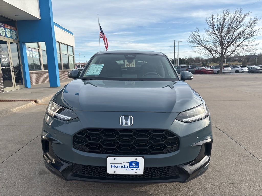 Used 2024 Honda HR-V EX-L image 2