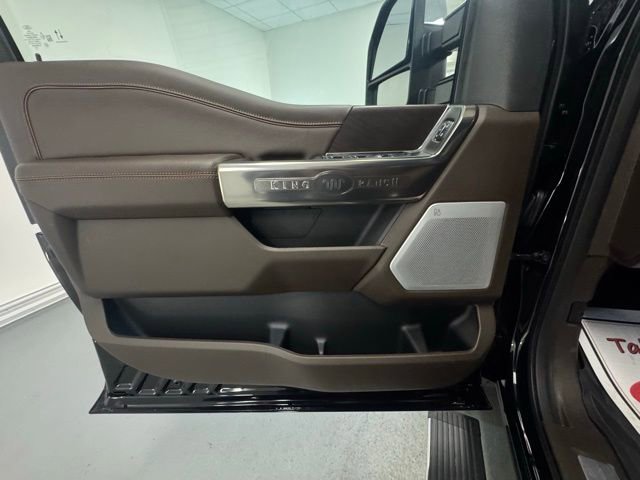 New 2026 Ford F250 4x4 Crew Cab Super Duty image 12