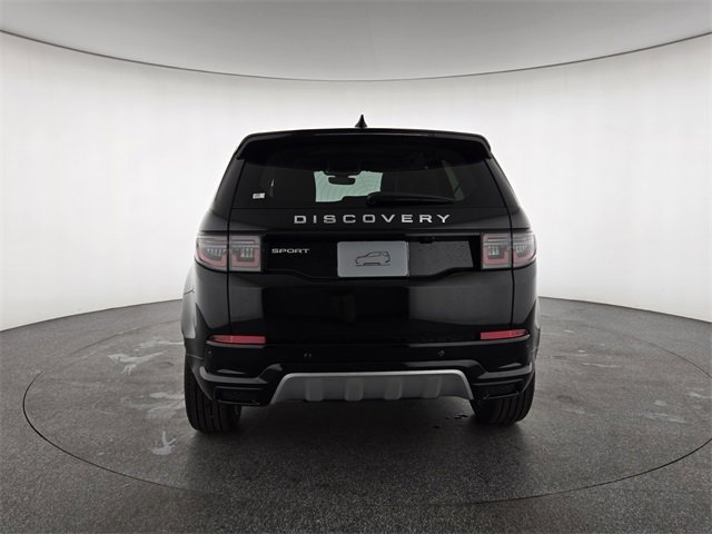 New 2025 Land Rover Discovery Sport S image 7