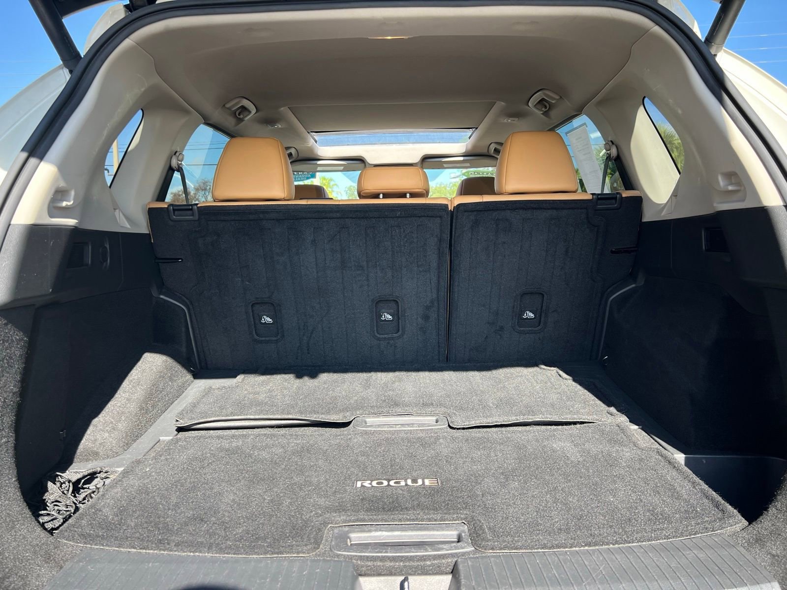 Used 2021 Nissan Rogue Platinum image 20