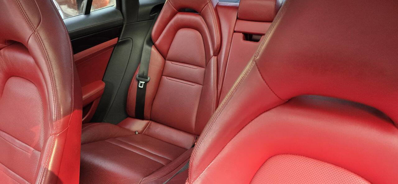 Used 2021 Porsche Panamera 4S image 16