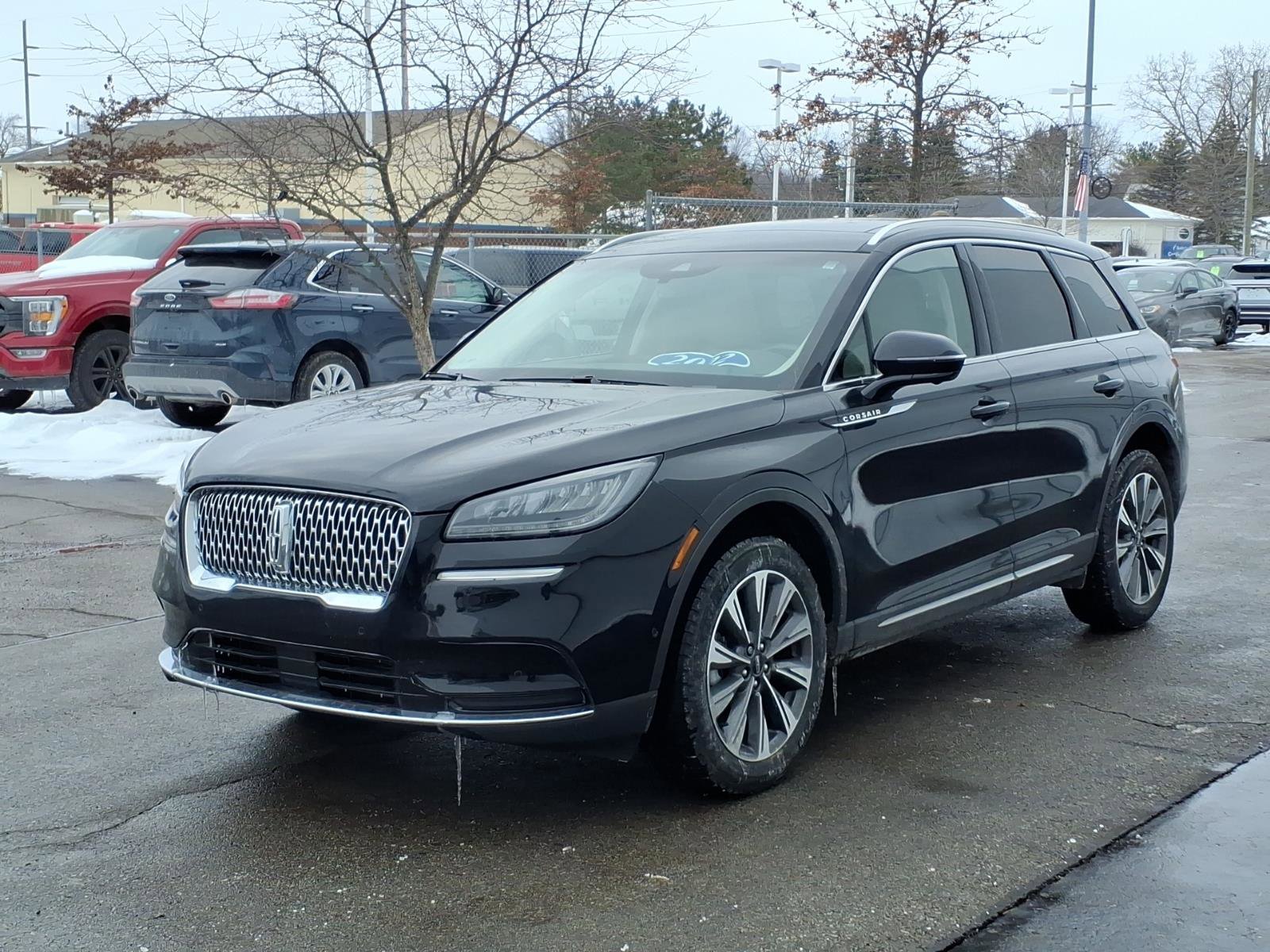 Certified 2022 Lincoln Corsair Reserve w/ Equipment Group 201A image 3